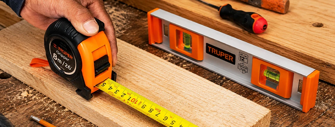 Flexometro de la marca TRUPER